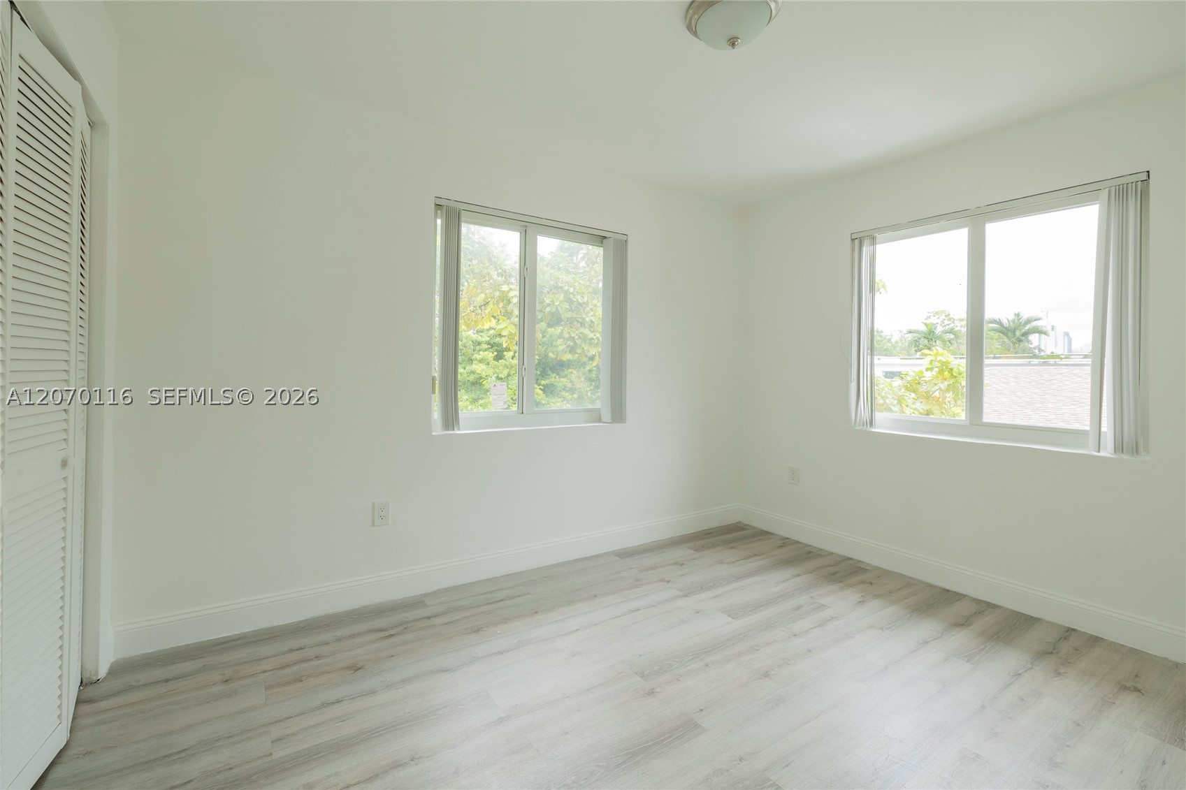 1091 Sw 4th St 2 Property Photo 11