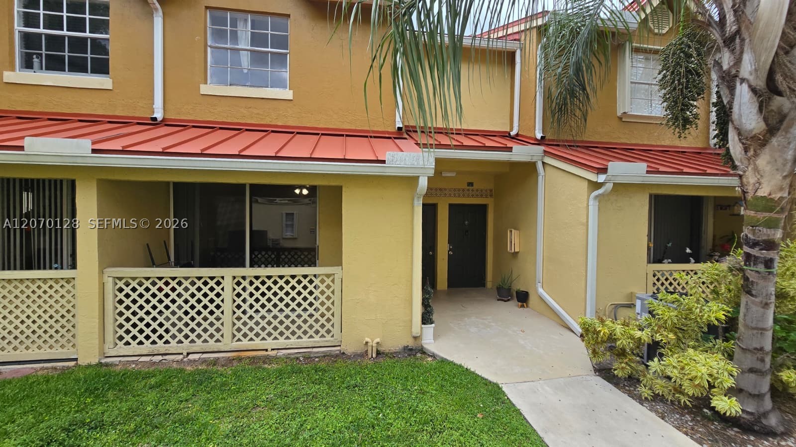18332 NW 68th Ave H Property Photo 1
