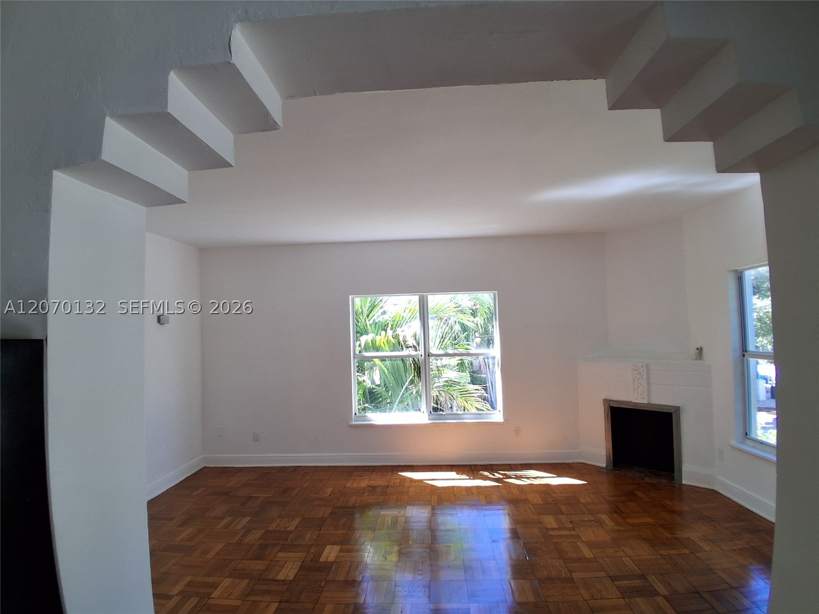 4035 N Meridian Ave 305 Property Photo 6