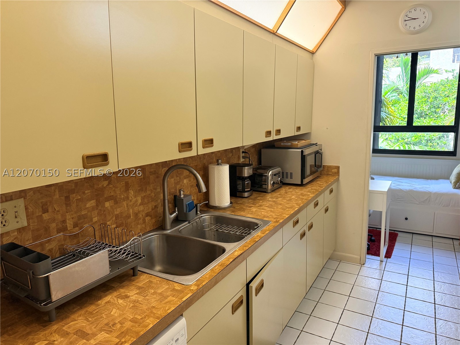 101 Crandon Blvd 265 Property Photo 8