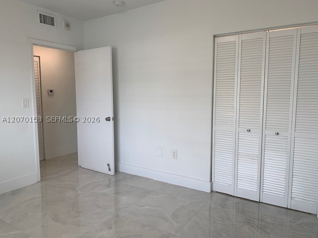 7207 Bay Dr 23 Property Photo 3