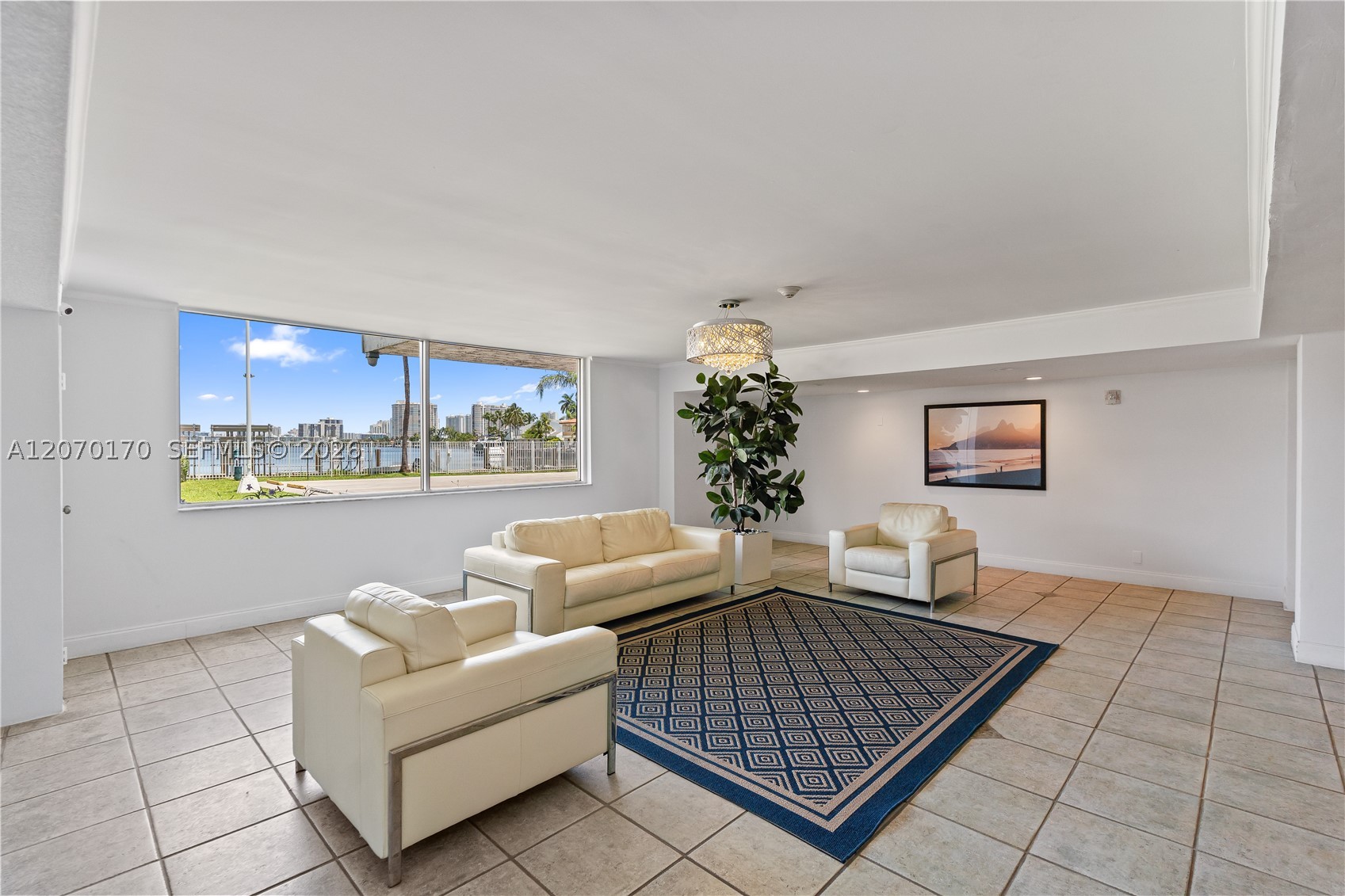 2821 N Miami Beach Blvd 4f Property Photo 10