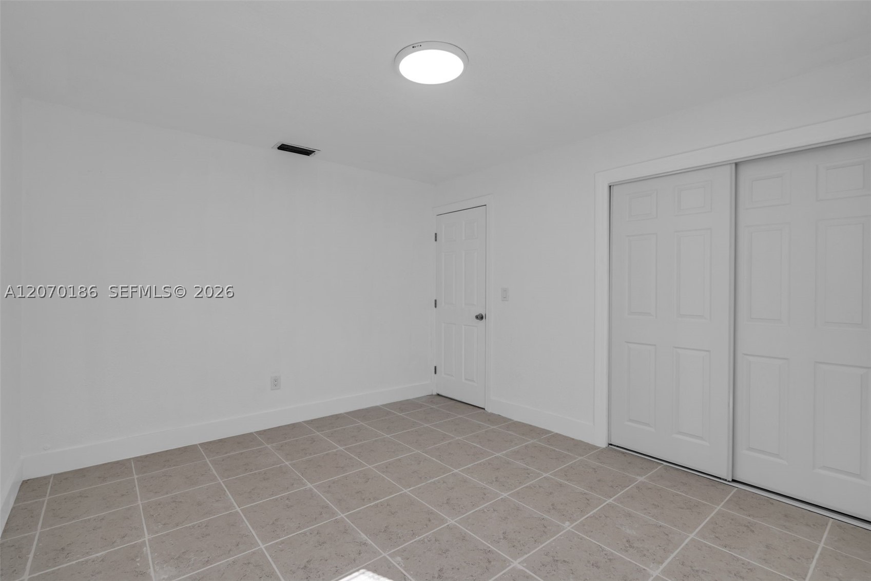 124 Se 2nd Ter 1-2 Property Photo 10