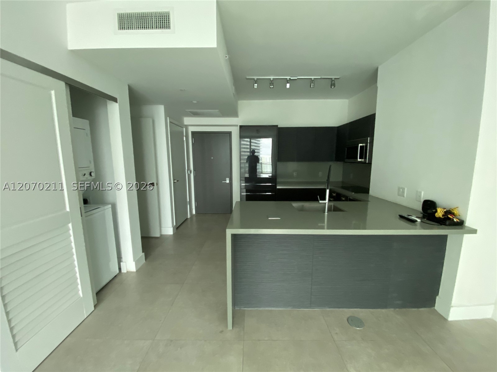 1080 Brickell Ave 2505 Property Photo 2