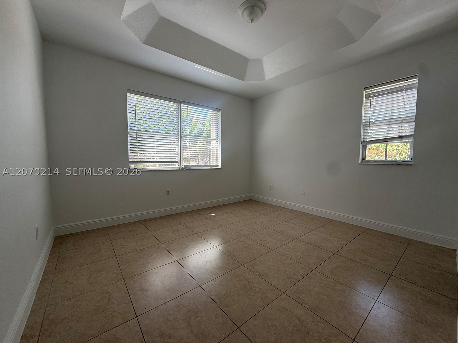 3360 Ne 14th Dr 210-30 Property Photo 6
