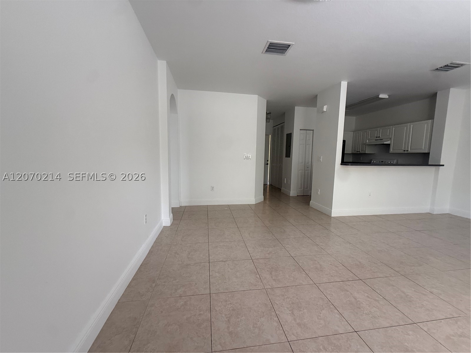 3360 Ne 14th Dr 210-30 Property Photo 14