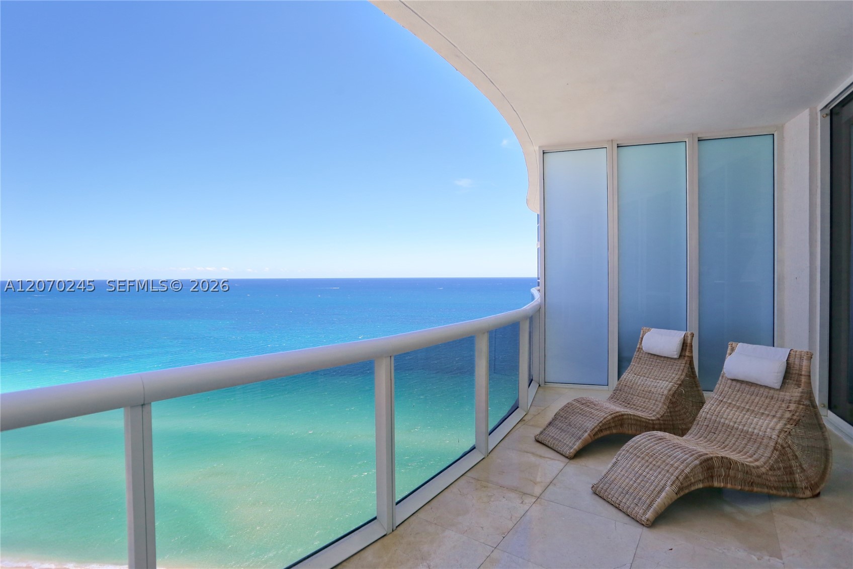 15811 Collins Ave 2303 Property Photo 9
