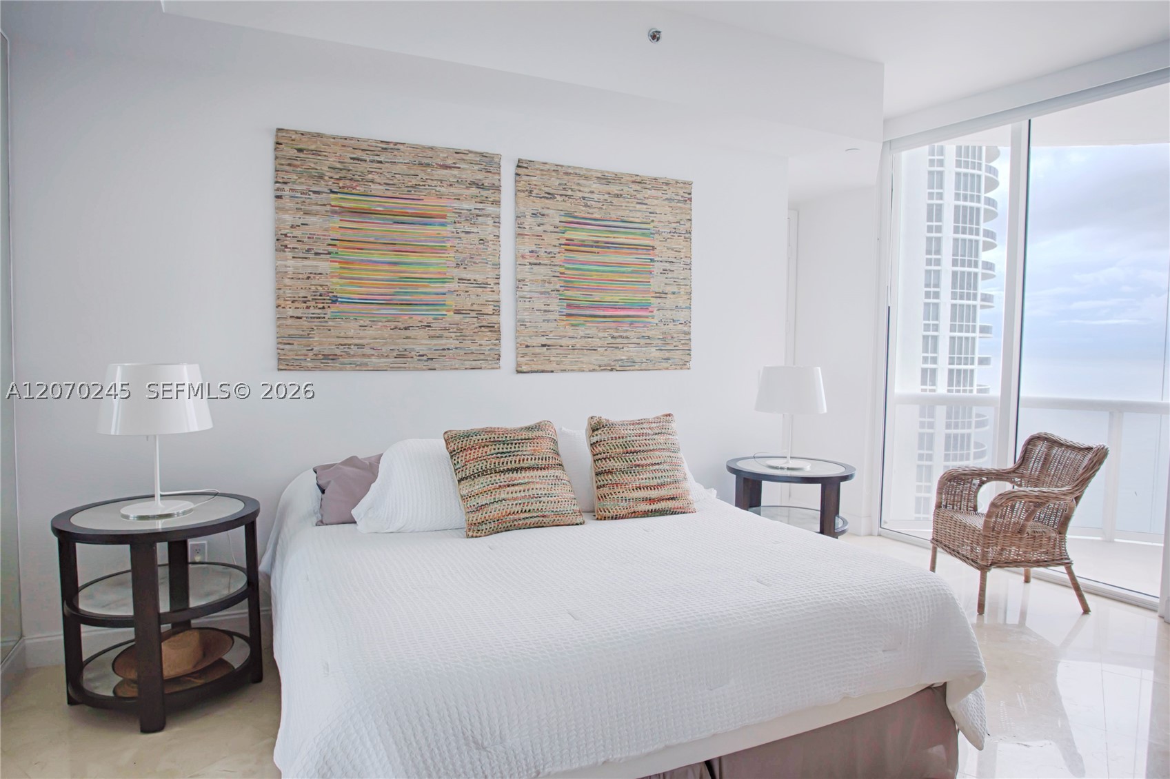 15811 Collins Ave 2303 Property Photo 18