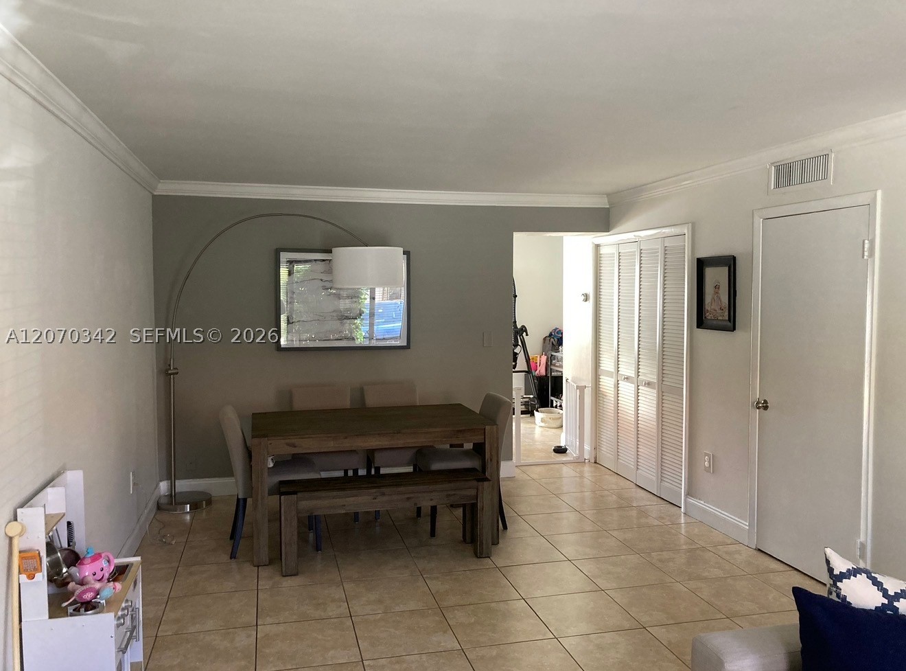 10093 Sw 77th Ct 10093 Property Photo 3