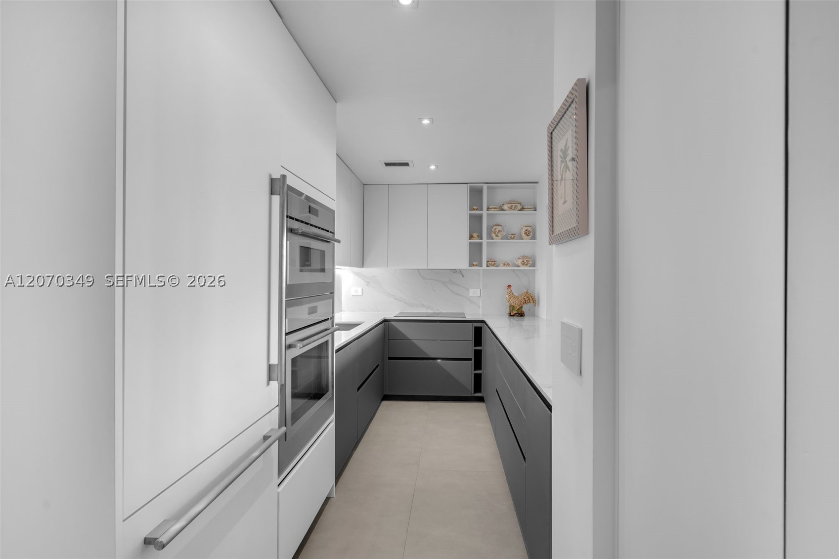 200 Ocean Lane Dr Pb4 Property Photo 12