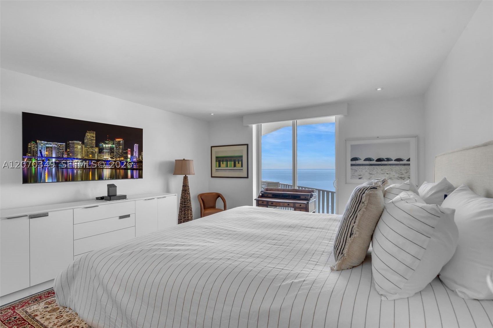 200 Ocean Lane Dr Pb4 Property Photo 16