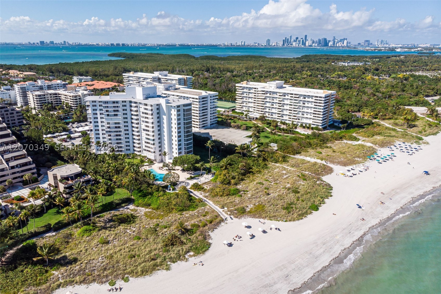 200 Ocean Lane Dr Pb4 Property Photo 41