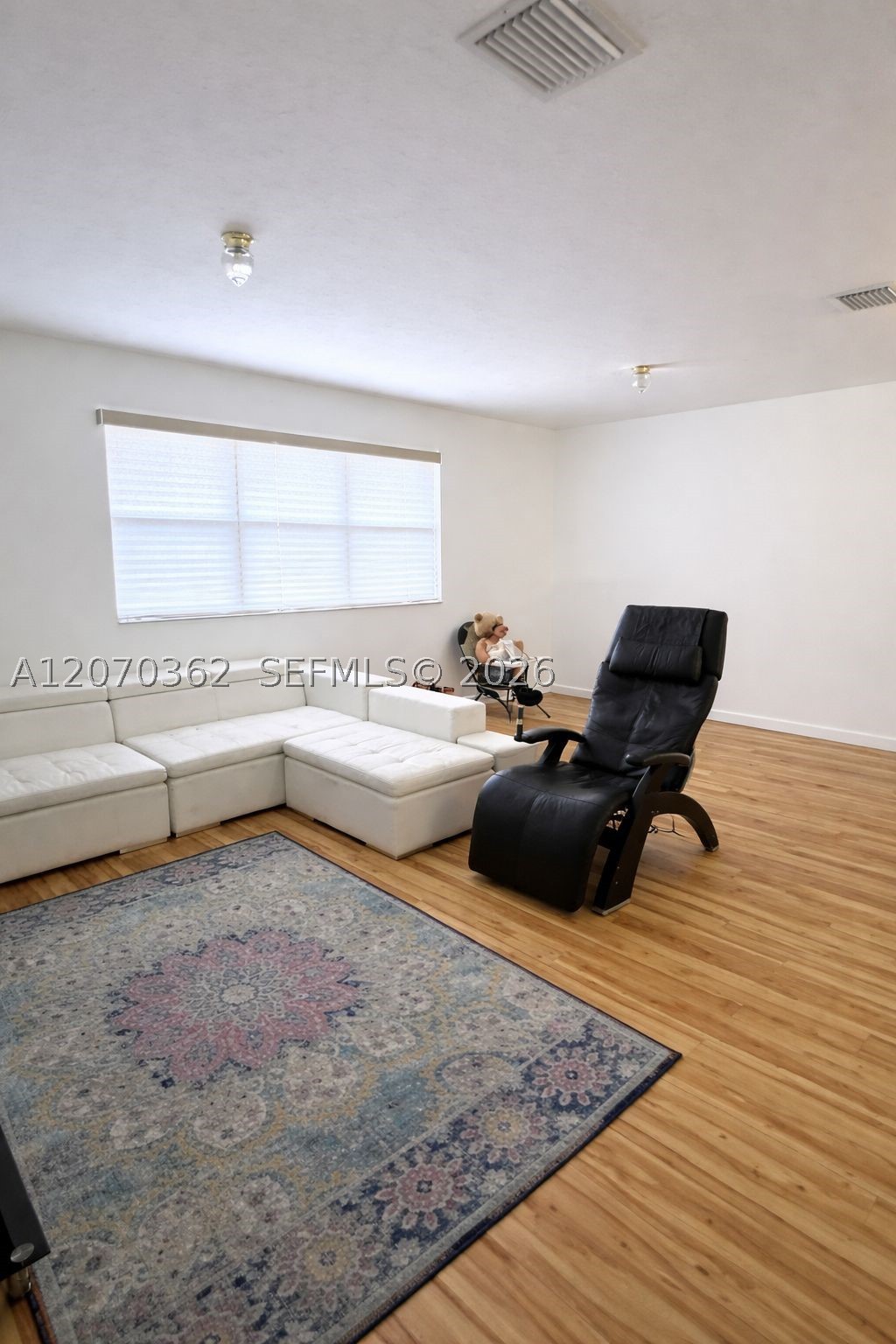 1420 Ne 33rd Ave 201-15 Property Photo 4