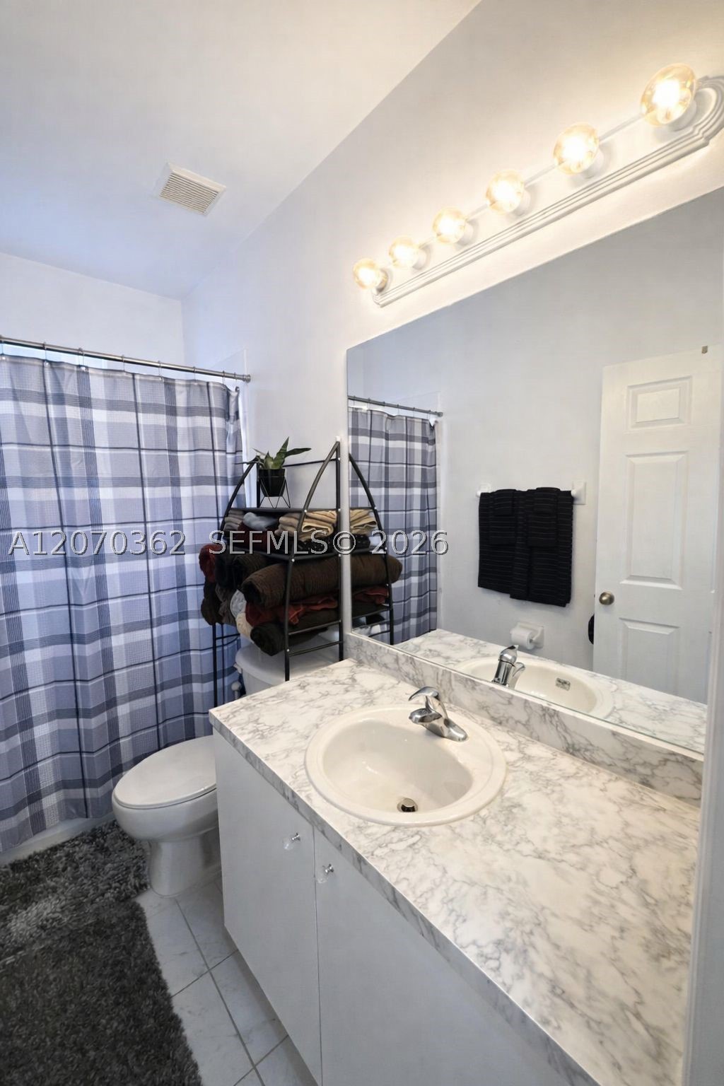 1420 Ne 33rd Ave 201-15 Property Photo 11