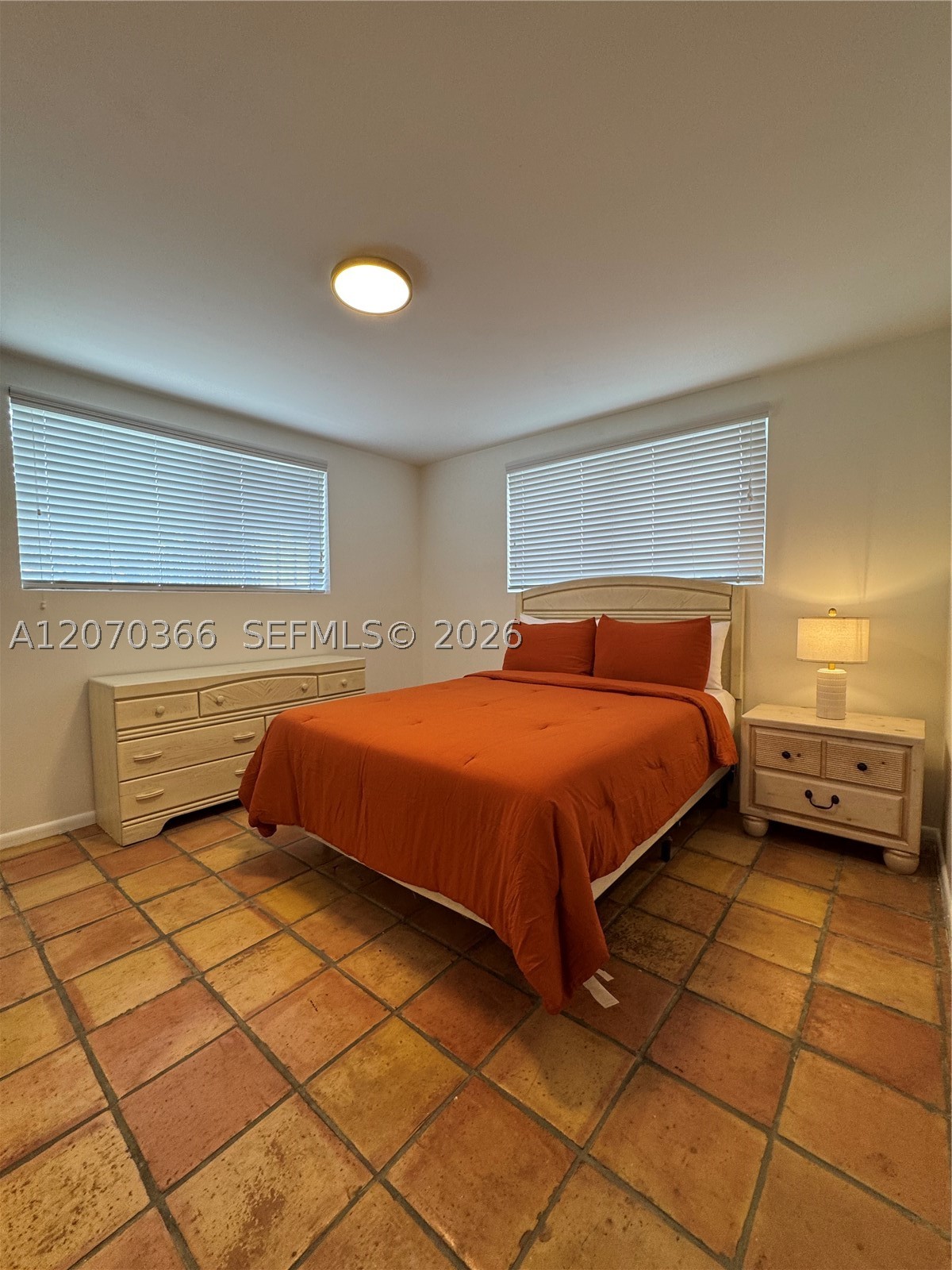 1460 Ocean Dr 208 Property Photo 29