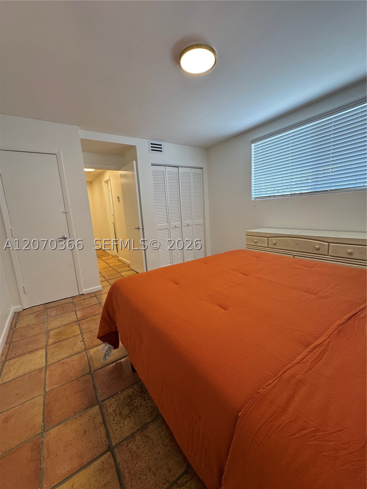 1460 Ocean Dr 208 Property Photo 30