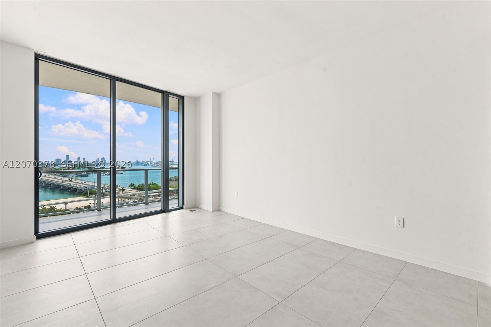 1400 Biscayne Boulevard 1605 Property Photo 3