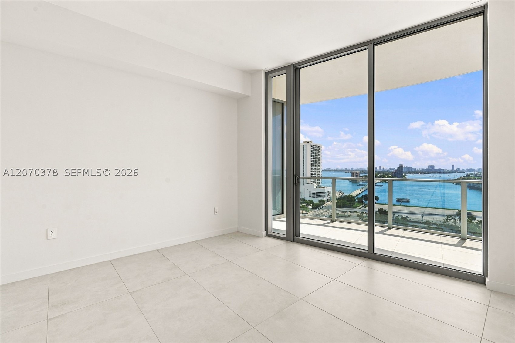1400 Biscayne Boulevard 1605 Property Photo 9