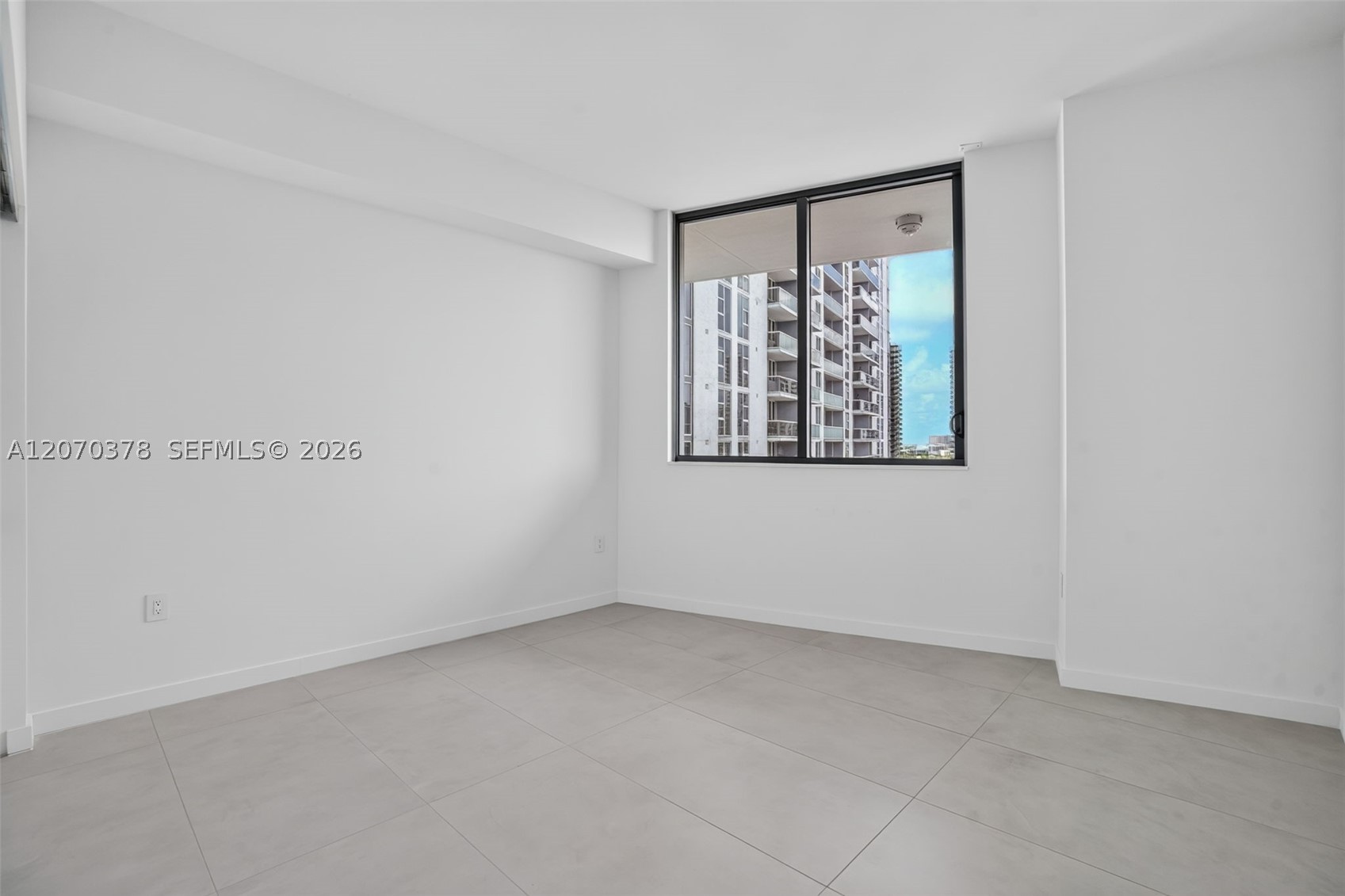 1400 Biscayne Boulevard 1605 Property Photo 19