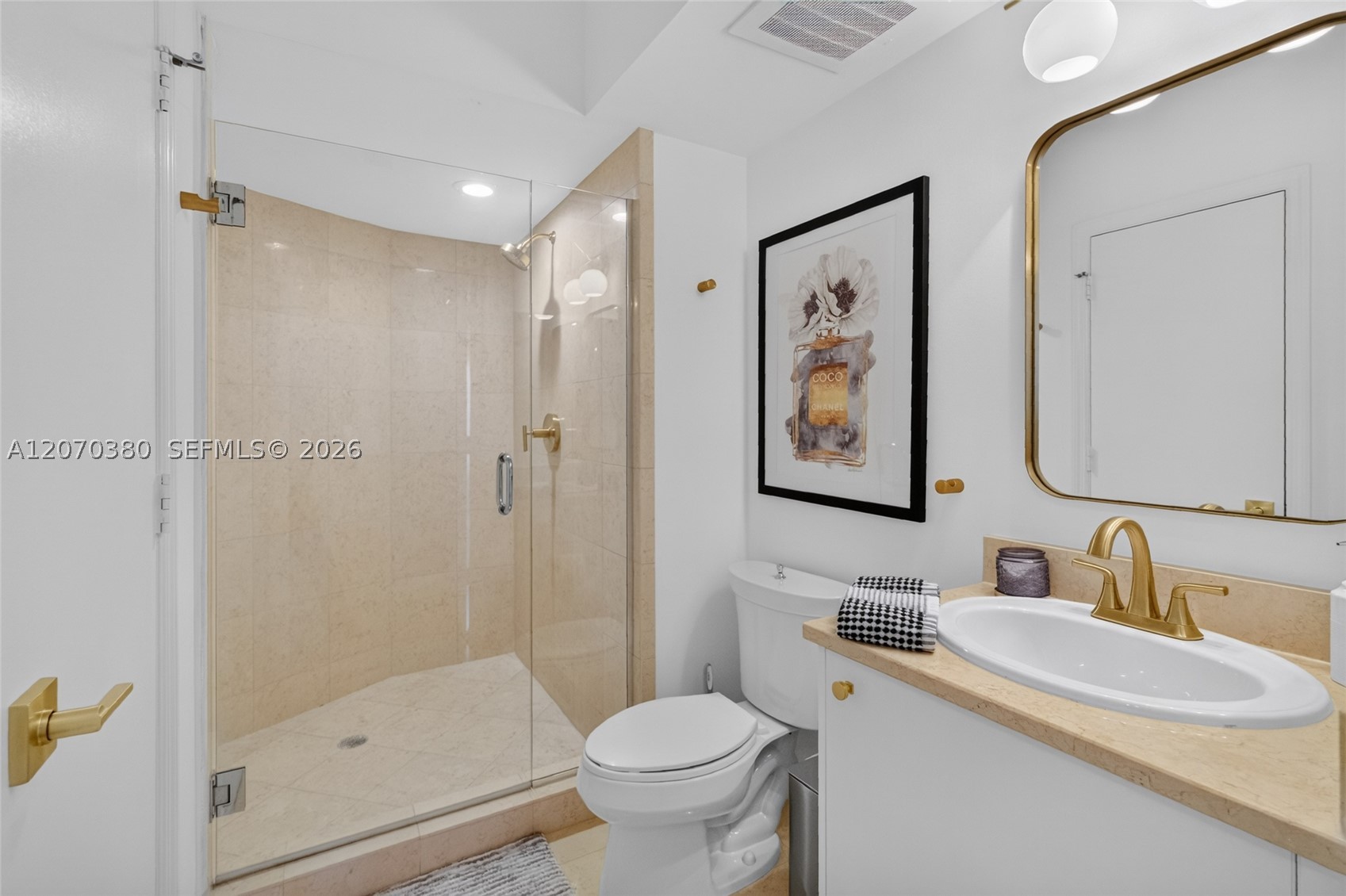 19900 E Country Club Dr 805 Property Photo 11