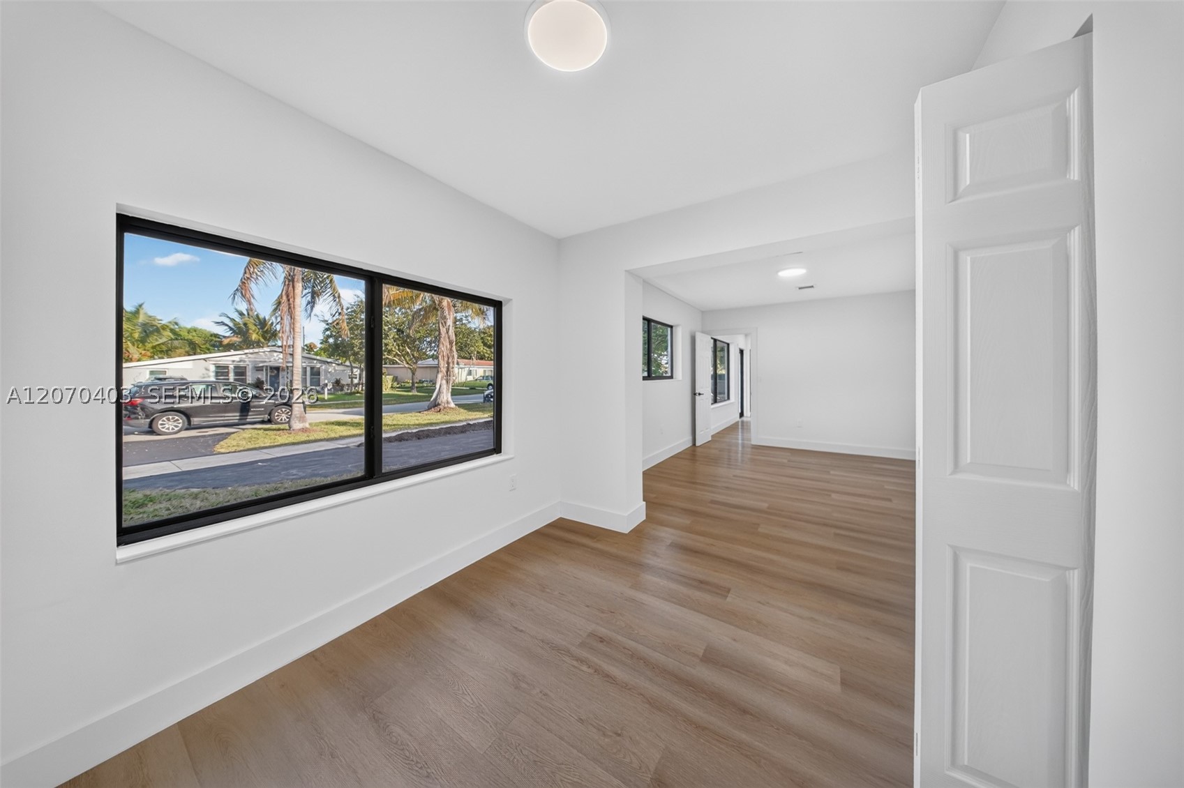 9281 Martinique Dr Property Photo 33