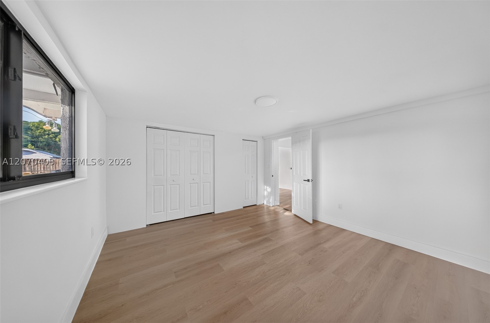 9281 Martinique Dr Property Photo 40