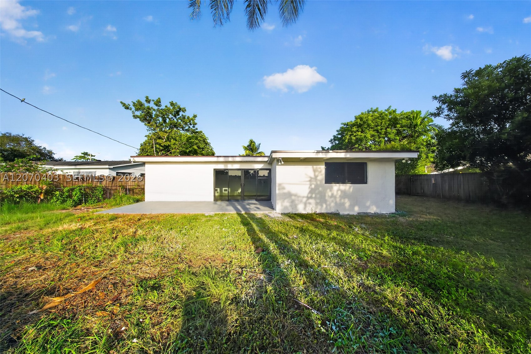 9281 Martinique Dr Property Photo 56