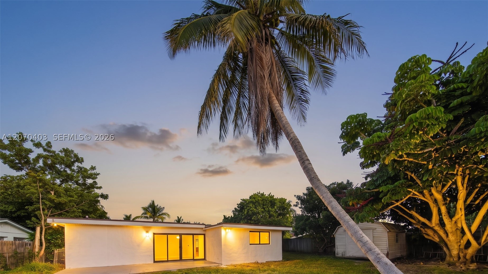 9281 Martinique Dr Property Photo 68