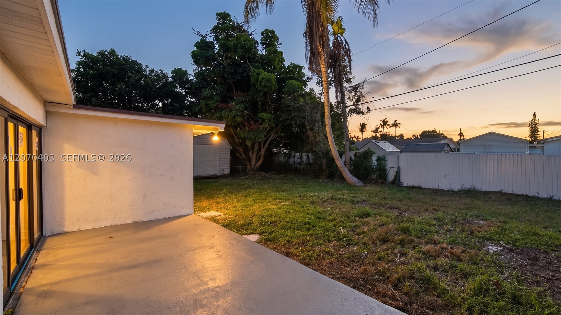 9281 Martinique Dr Property Photo 70