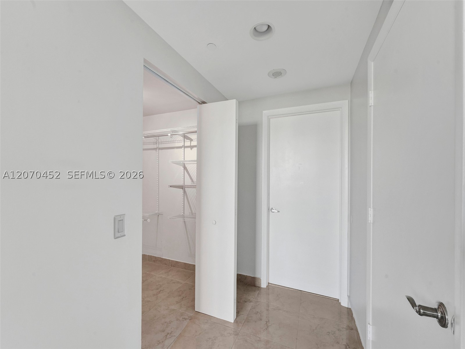 2475 Brickell Ave 804 Property Photo 20