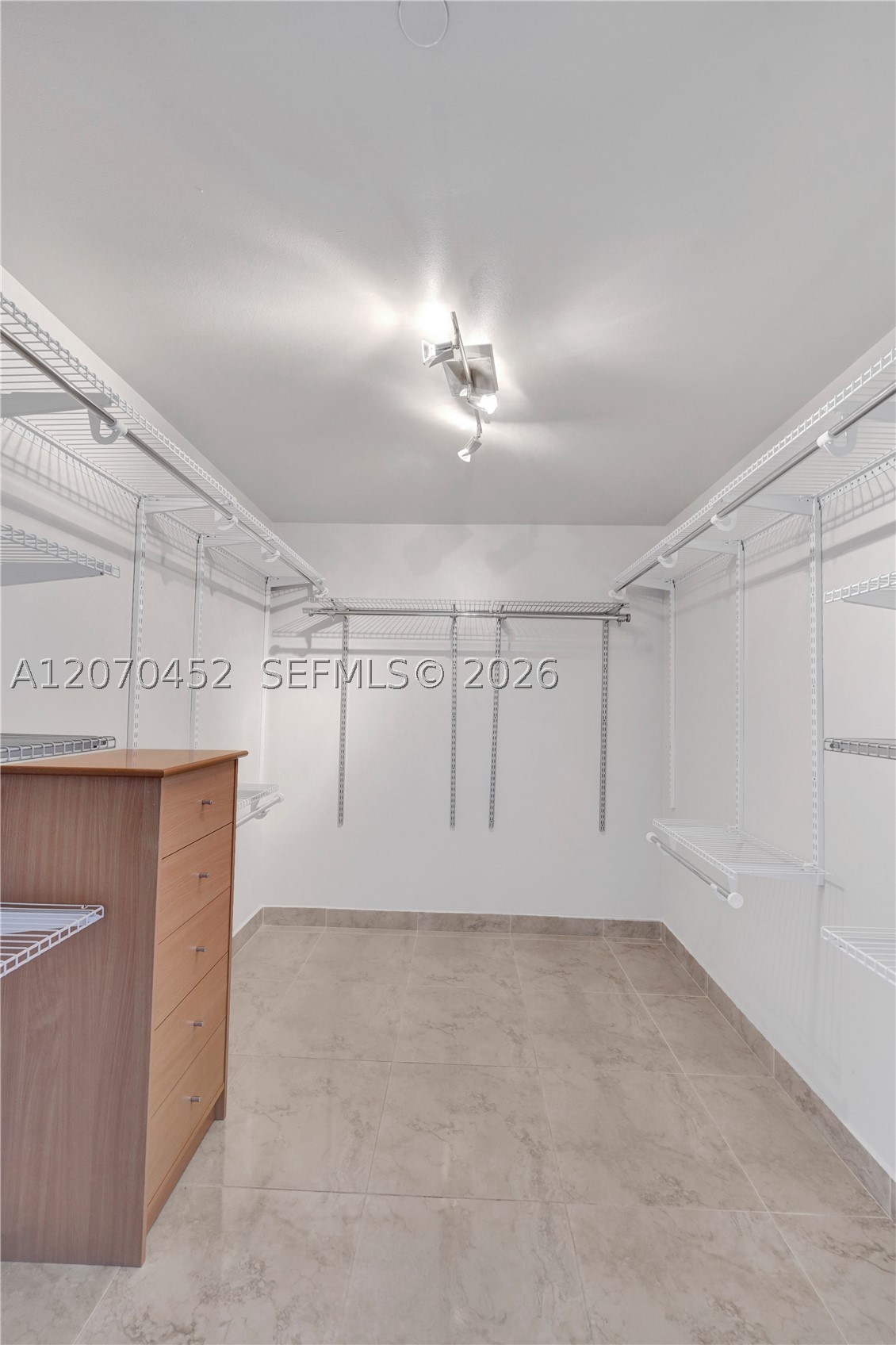 2475 Brickell Ave 804 Property Photo 21