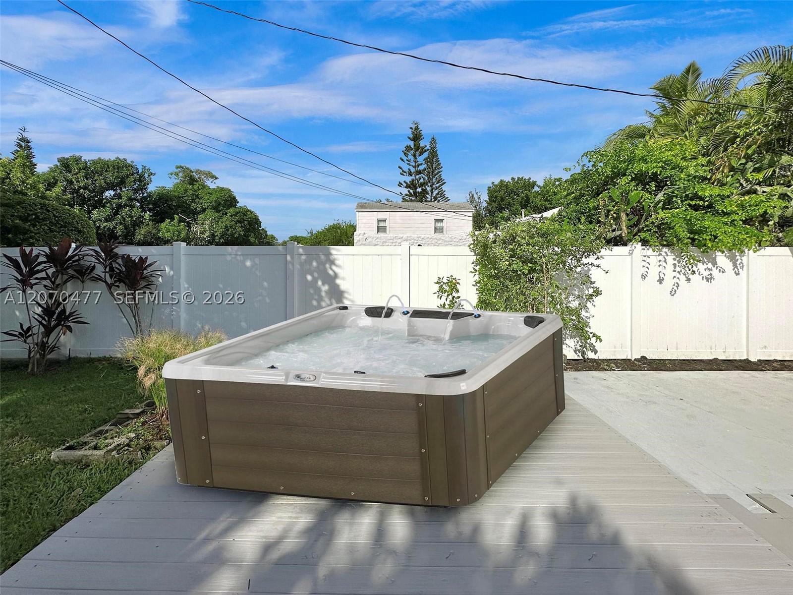 2446 Fillmore St Property Photo 65