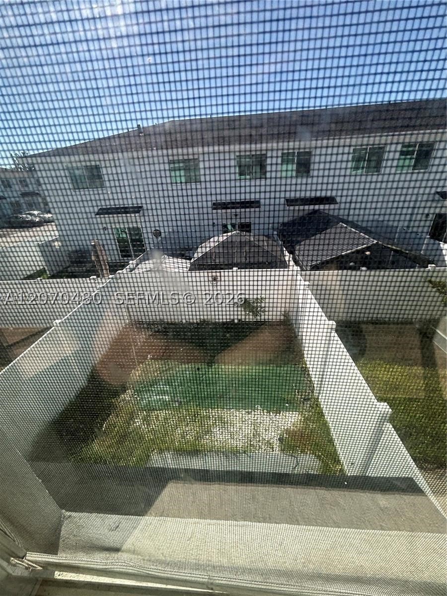 1021 Nw 5th St Property Photo 10