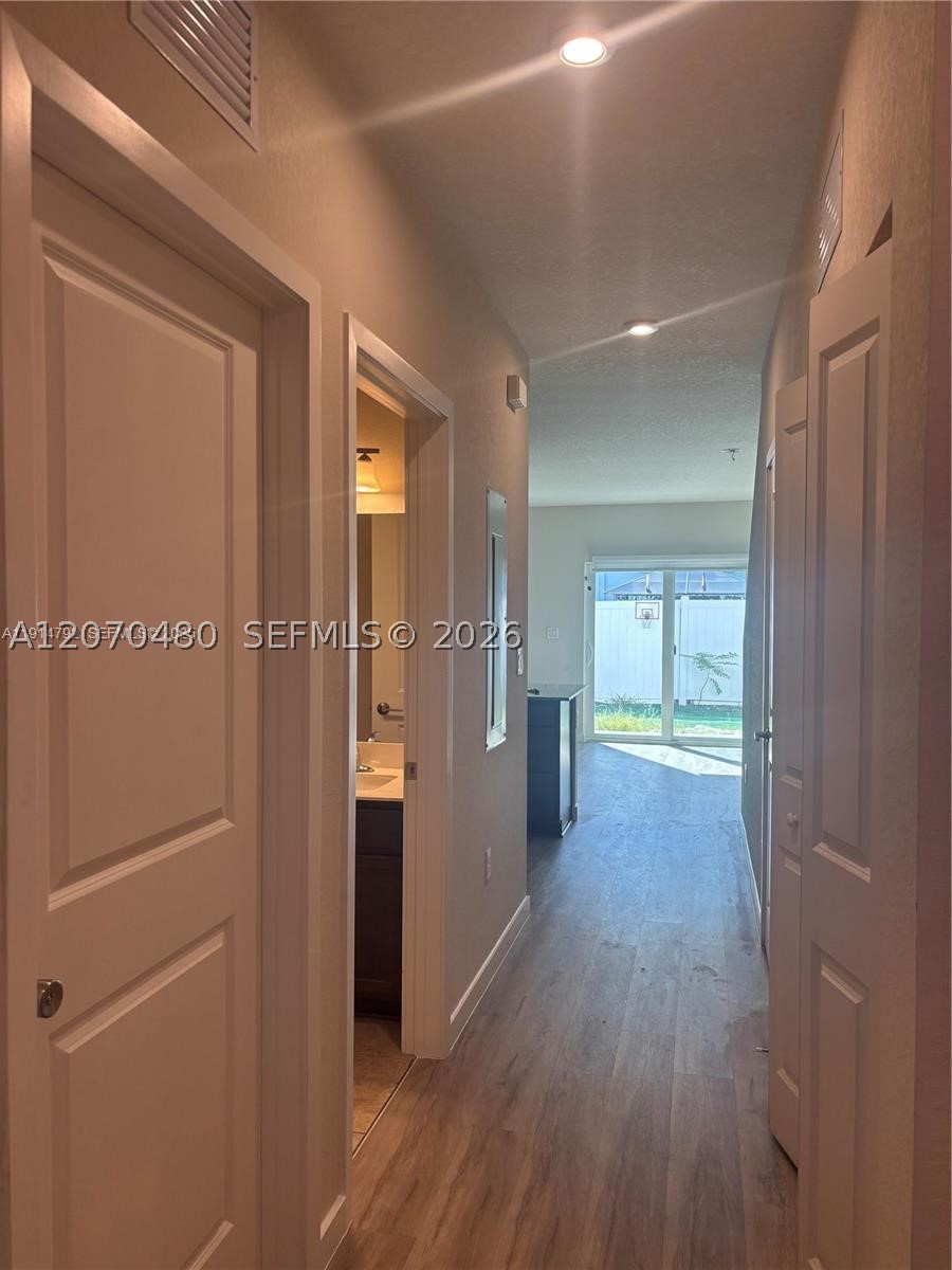 1021 Nw 5th St Property Photo 13