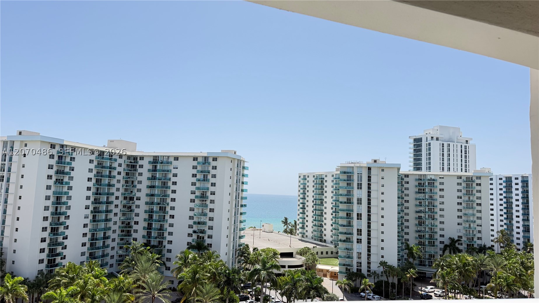 3800 S Ocean Dr 1118 Property Photo 19