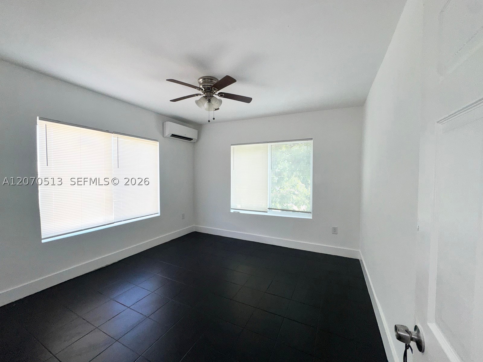 1631 Nw 3 St 5 Property Photo 5