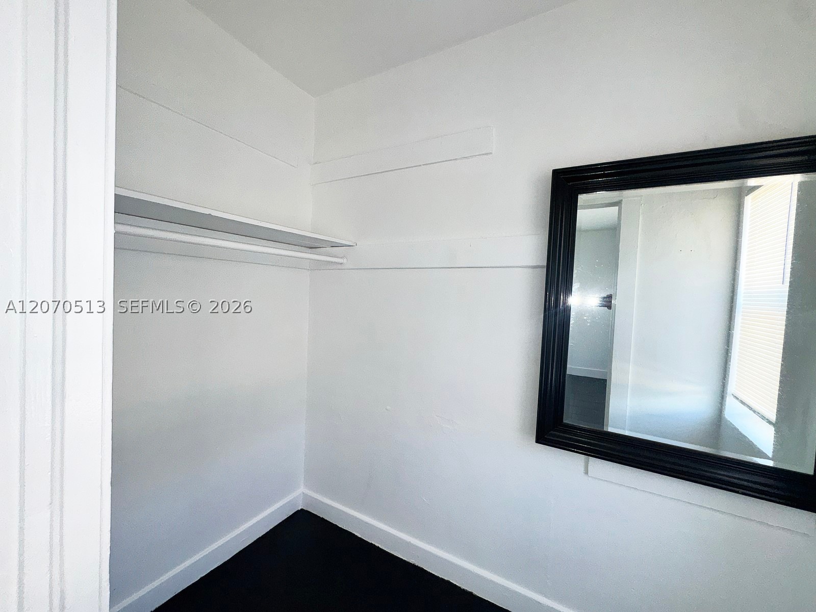 1631 Nw 3 St 5 Property Photo 6