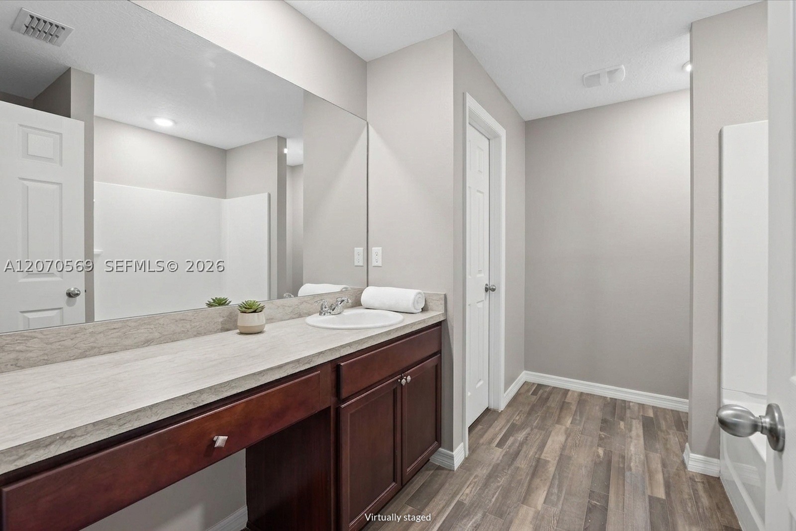 1671 Se Seashore Ln Property Photo 15