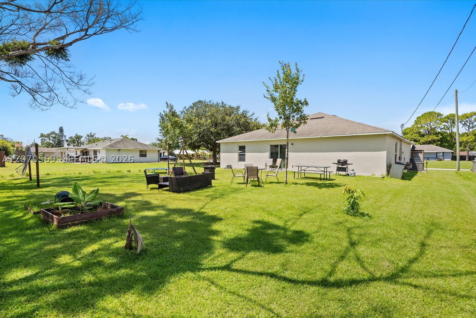 1671 Se Seashore Ln Property Photo 24