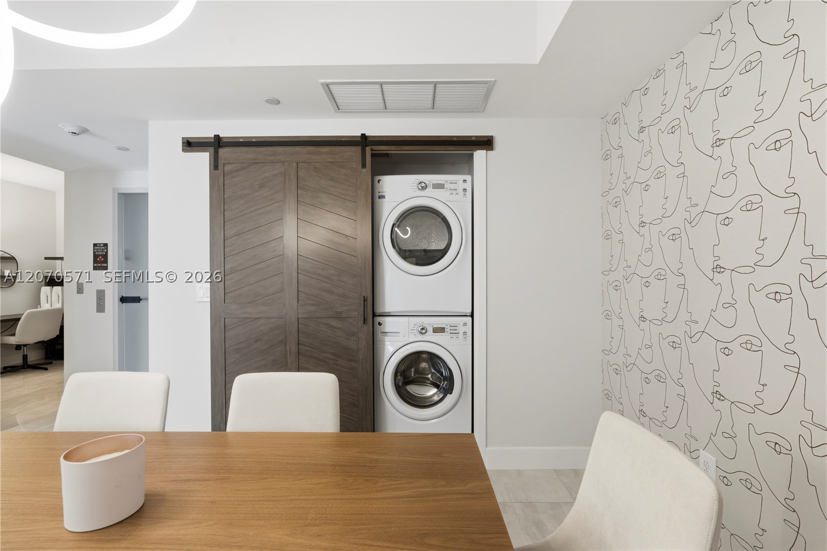 1010 Brickell Ave 3903 Property Photo 6