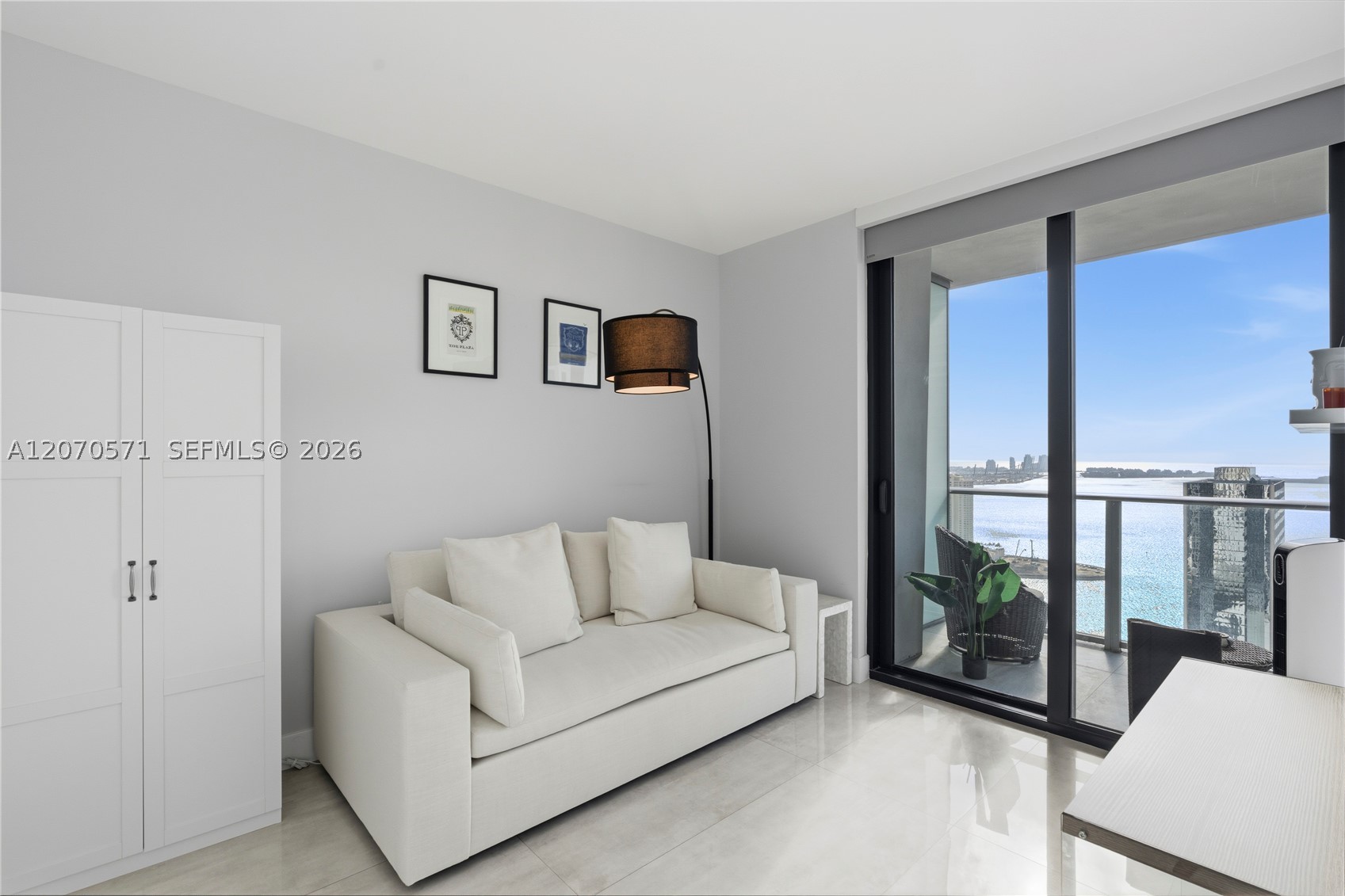 1010 Brickell Ave 3903 Property Photo 22