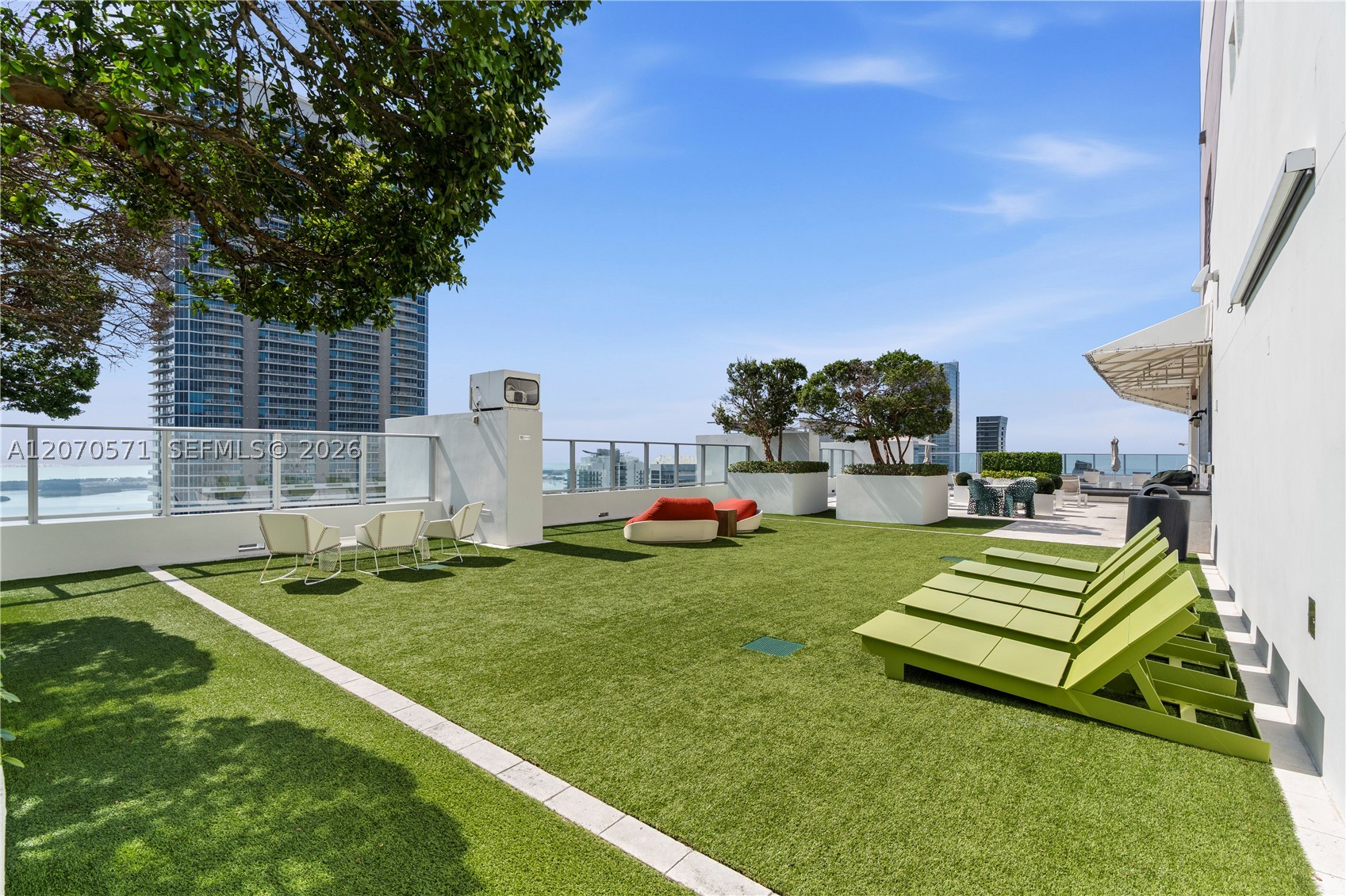 1010 Brickell Ave 3903 Property Photo 40