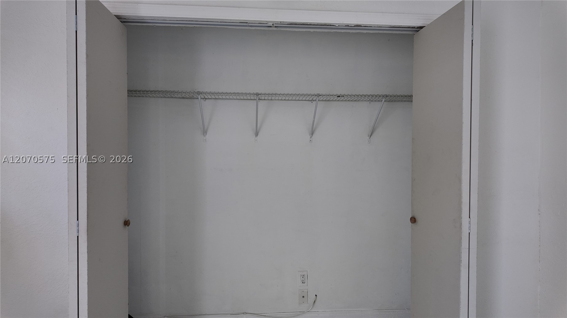 9815 Sw 51st Ter 2 Property Photo 5