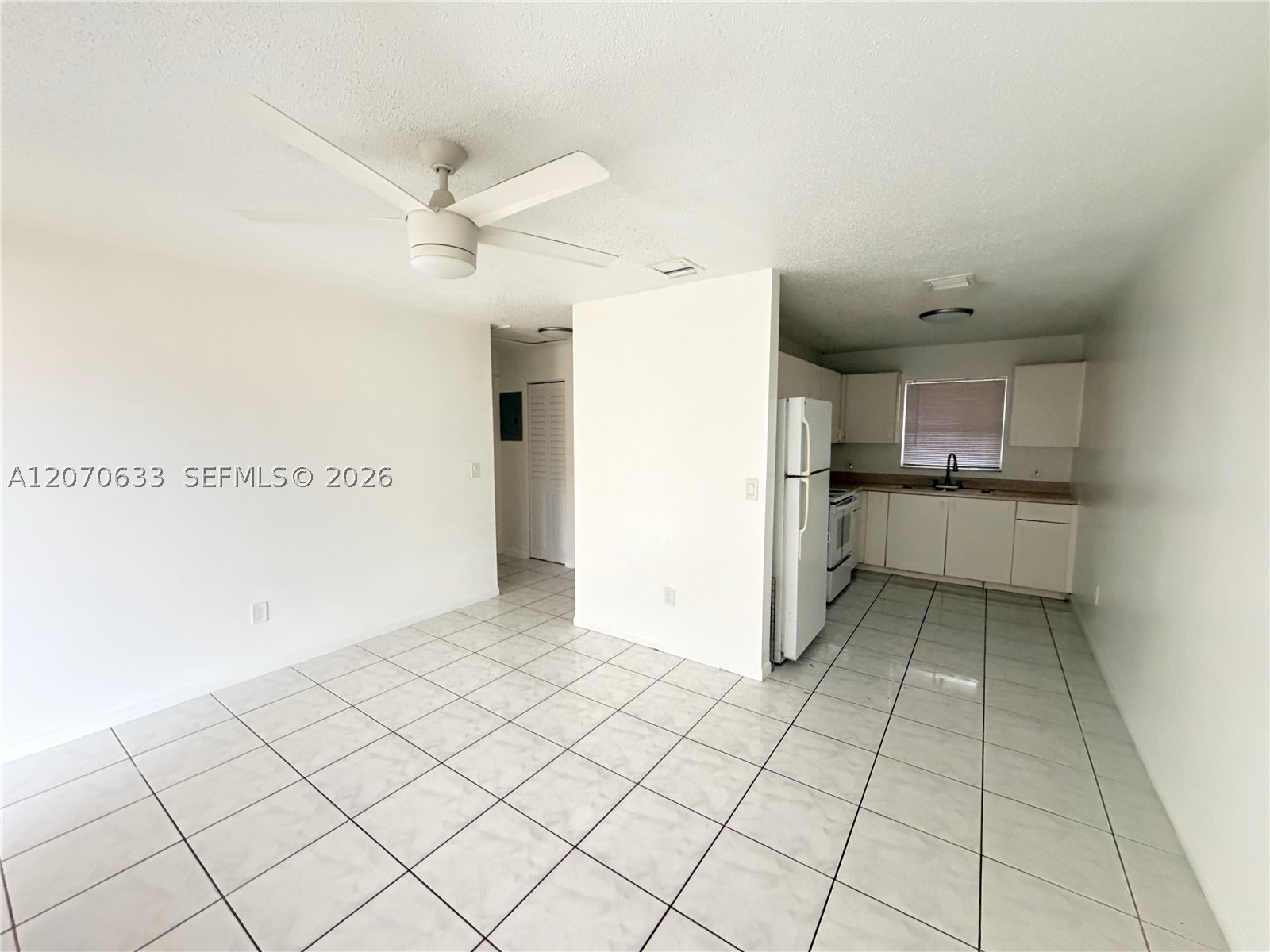 2224 Pierce St 26 Property Photo 4