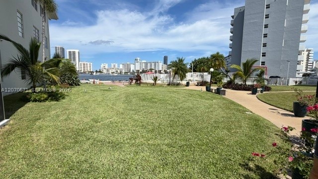450 Golden Isles Dr 2f Property Photo 31