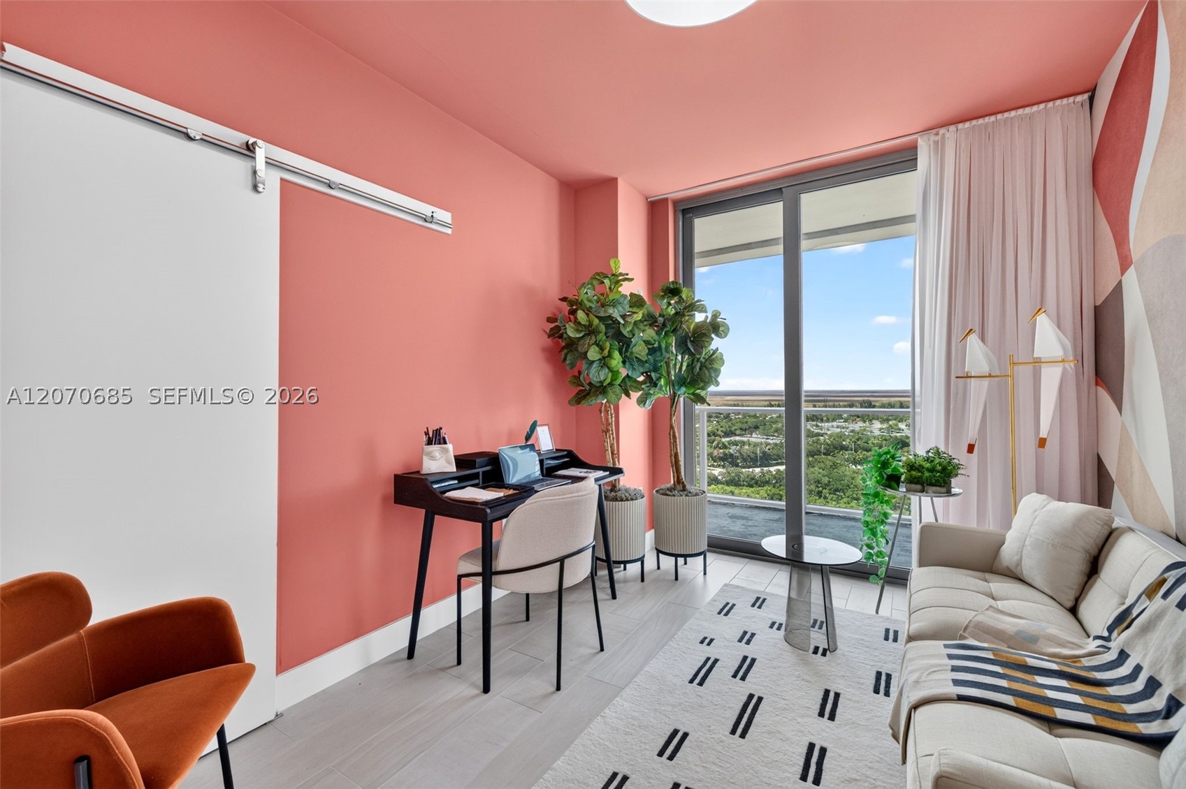 2000 Metropica Way 1901 Property Photo 20