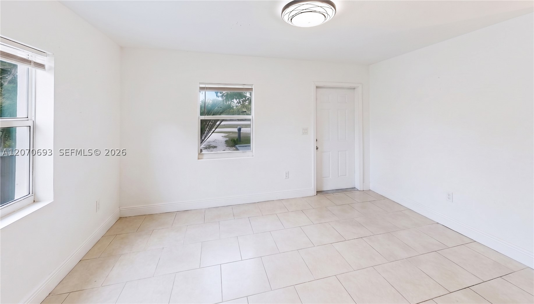 1238 Old Dixie Hwy Property Photo 7