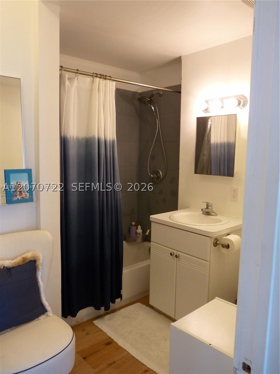 820 Euclid Ave 204 Property Photo 11