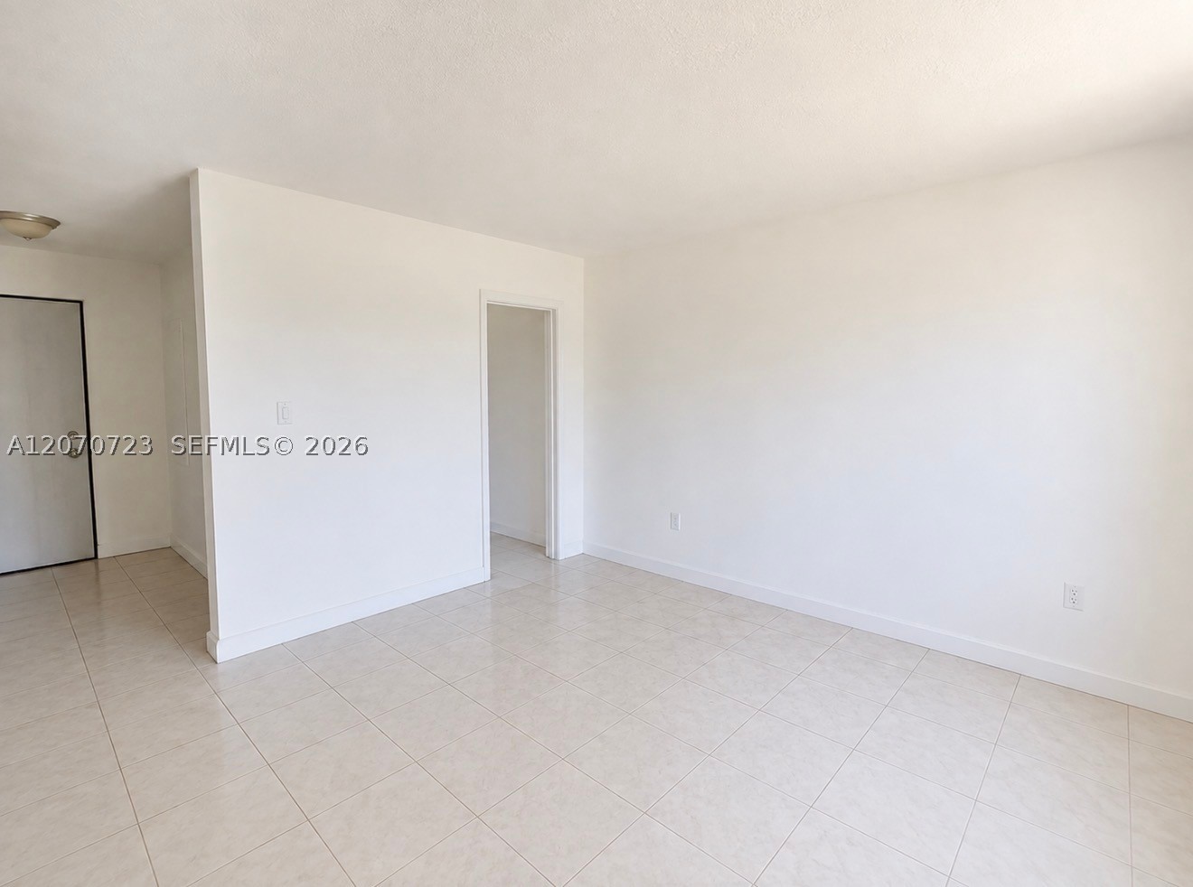 1041 Nw 7th Ct Property Photo 20