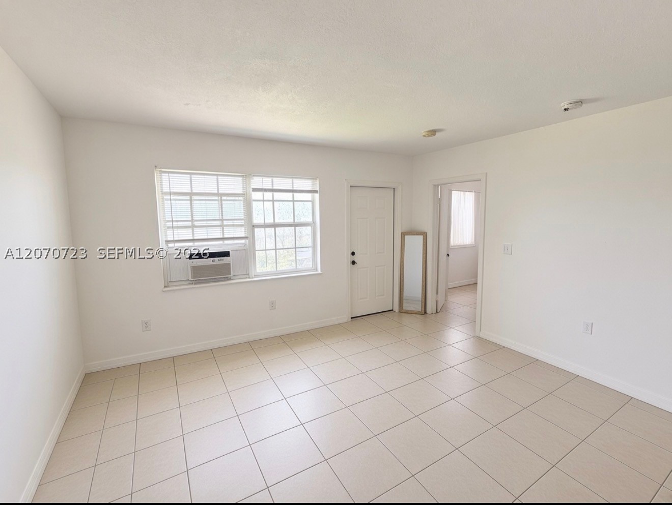 1041 Nw 7th Ct Property Photo 22